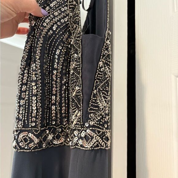 NWT J Kara Women's Beaded Illusion-V-Neck Gown Dress Size 12 Style 5578GR - Picture 6 of 16